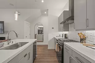1813 Park Ave, Dallas, TX 75215 - Photo 9