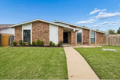 5168 Pruitt Drive, The Colony, TX 75056 - Photo 1