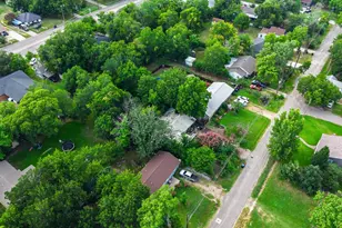 906 Branch St, Greenville, TX 75401 - Photo 35