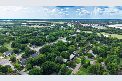 906 Branch Street, Greenville, TX 75401 - Photo 35
