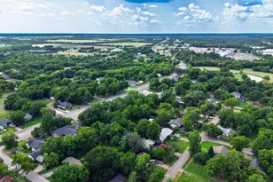 906 Branch St, Greenville, TX 75401 - Photo 35