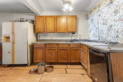 906 Branch Street, Greenville, TX 75401 - Photo 11