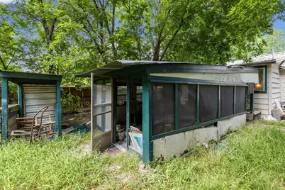 906 Branch Street, Greenville, TX 75401 - Photo 25