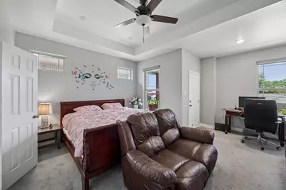 431 W Pioneer Drive, Irving, TX 75061 - Photo 13