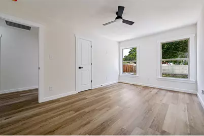 1614 W 3rd Street, Irving, TX 75060 - Photo 19