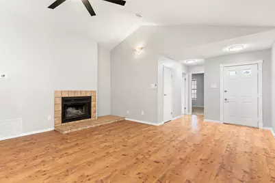 217 Teakwood Lane, Lewisville, TX 75067 - Photo 3