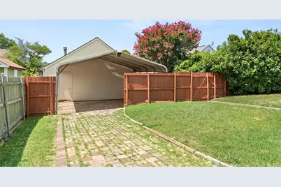 217 Teakwood Lane, Lewisville, TX 75067 - Photo 31