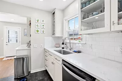 7015 Coronado Avenue, Dallas, TX 75214 - Photo 13