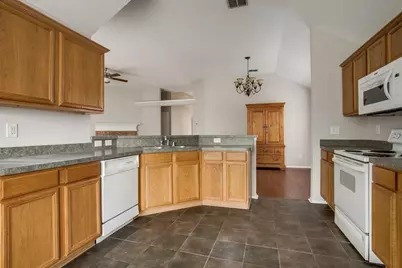 9213 Norfolk Lane, McKinney, TX 75071 - Photo 11