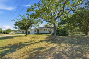 507 S Colorado St, Whitney, TX 76692 - Photo 35