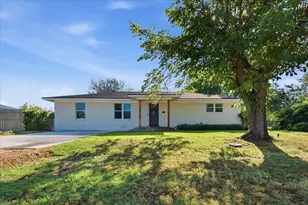 507 S Colorado St, Whitney, TX 76692 - Photo 3