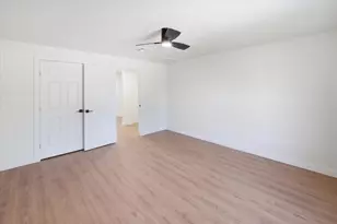 507 S Colorado St, Whitney, TX 76692 - Photo 15