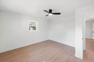 507 S Colorado St, Whitney, TX 76692 - Photo 27