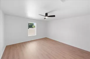 507 S Colorado St, Whitney, TX 76692 - Photo 17