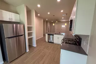 411 W Dulin St, Sherman, TX 75090 - Photo 7