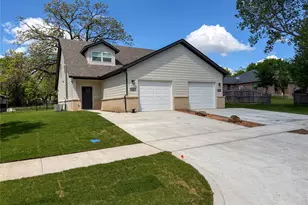 413 W Dulin St, Sherman, TX 75090 - Photo 1