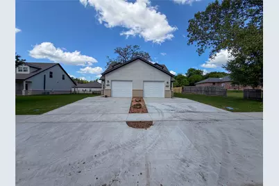 413 W Dulin Street, Sherman, TX 75090 - Photo 3
