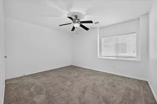 940 Foxgrove Ln, Providence Village, TX 76227 - Photo 21