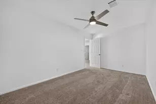 940 Foxgrove Ln, Providence Village, TX 76227 - Photo 27