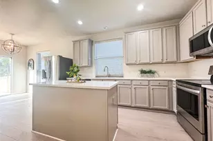 403 Rock Rose Dr, Duncanville, TX 75137 - Photo 15
