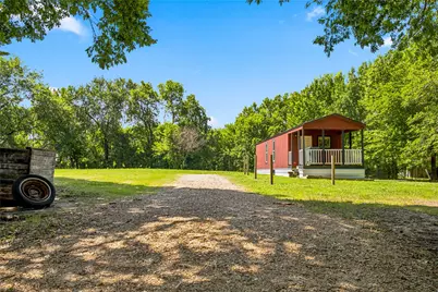 740 E Marshall Avenue, Cooper, TX 75432 - Photo 1