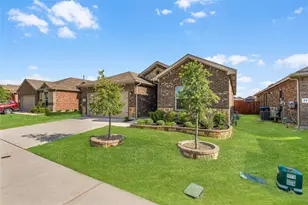 6220 Blacksmith Ave, Fort Worth, TX 76179 - Photo 3