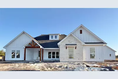 2021 Collin Street, Weatherford, TX 76085 - Photo 3