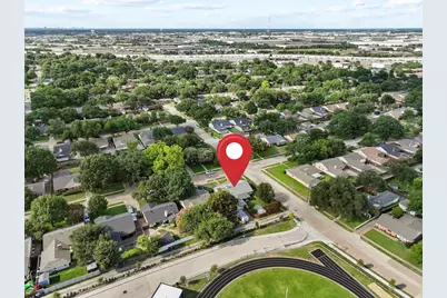 10432 Chesterton Drive, Dallas, TX 75238 - Photo 33