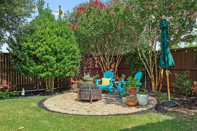10432 Chesterton Drive, Dallas, TX 75238 - Photo 31