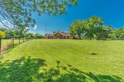 239 County Road 4105, Bonham, TX 75418 - Photo 3