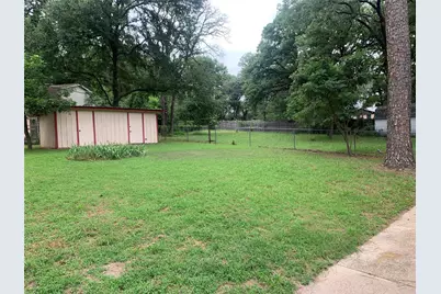 132 Skylark Drive, Azle, TX 76020 - Photo 15