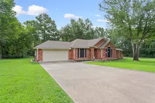 810 Robindale Ln, Fairfield, TX 75840 - Photo 3
