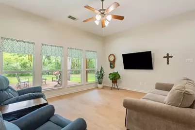810 Robindale Lane, Fairfield, TX 75840 - Photo 9