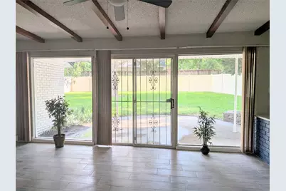 710 E Five Mile Parkway, Dallas, TX 75216 - Photo 7
