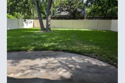 710 E Five Mile Parkway, Dallas, TX 75216 - Photo 35