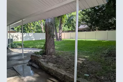 710 E Five Mile Parkway, Dallas, TX 75216 - Photo 33