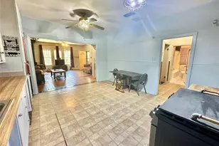 423 Strawn Rd, Ranger, TX 76470 - Photo 11