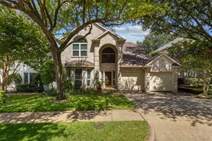 332 Kahala Dr, Dallas, TX 75218 - Photo 1
