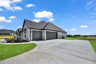 119 Guynell Rdg, Decatur, TX 76234 - Photo 3