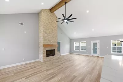 13015 Rainier Drive, Woodway, TX 76712 - Photo 11