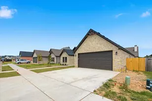 13015 Rainier Dr, Woodway, TX 76712 - Photo 29