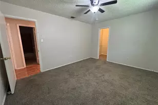 1008 Poplar St, Benbrook, TX 76126 - Photo 9