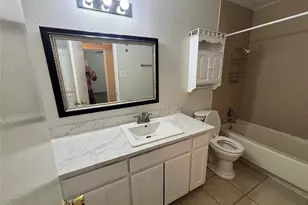 1008 Poplar St, Benbrook, TX 76126 - Photo 15
