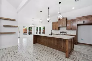 907 Renfro Dr, White Settlement, TX 76108 - Photo 7