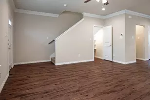 117 Springtree St, Denton, TX 76209 - Photo 3