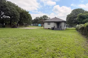 3029 Pueblo Trail, Lake Worth, TX 76135 - Photo 13