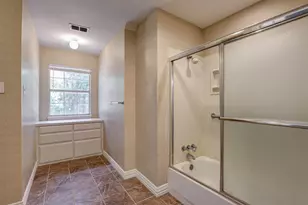 104 W Ash Ln, Euless, TX 76039 - Photo 31