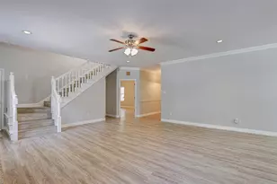 104 W Ash Ln, Euless, TX 76039 - Photo 19