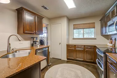 401 Hillside Drive, Aledo, TX 76008 - Photo 17