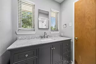 6147 Woodcrest Ln, Dallas, TX 75214 - Photo 15